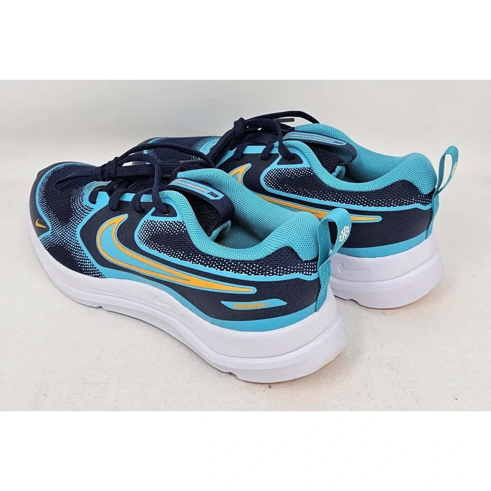 Nike Cosmic Runner Sneakers Midnight Navy/Orange Peel Boys Size 4Y HM4402-4, NEW